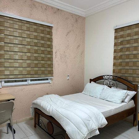 Residences Primis Thies - Appartements Et Chambres Exterior photo