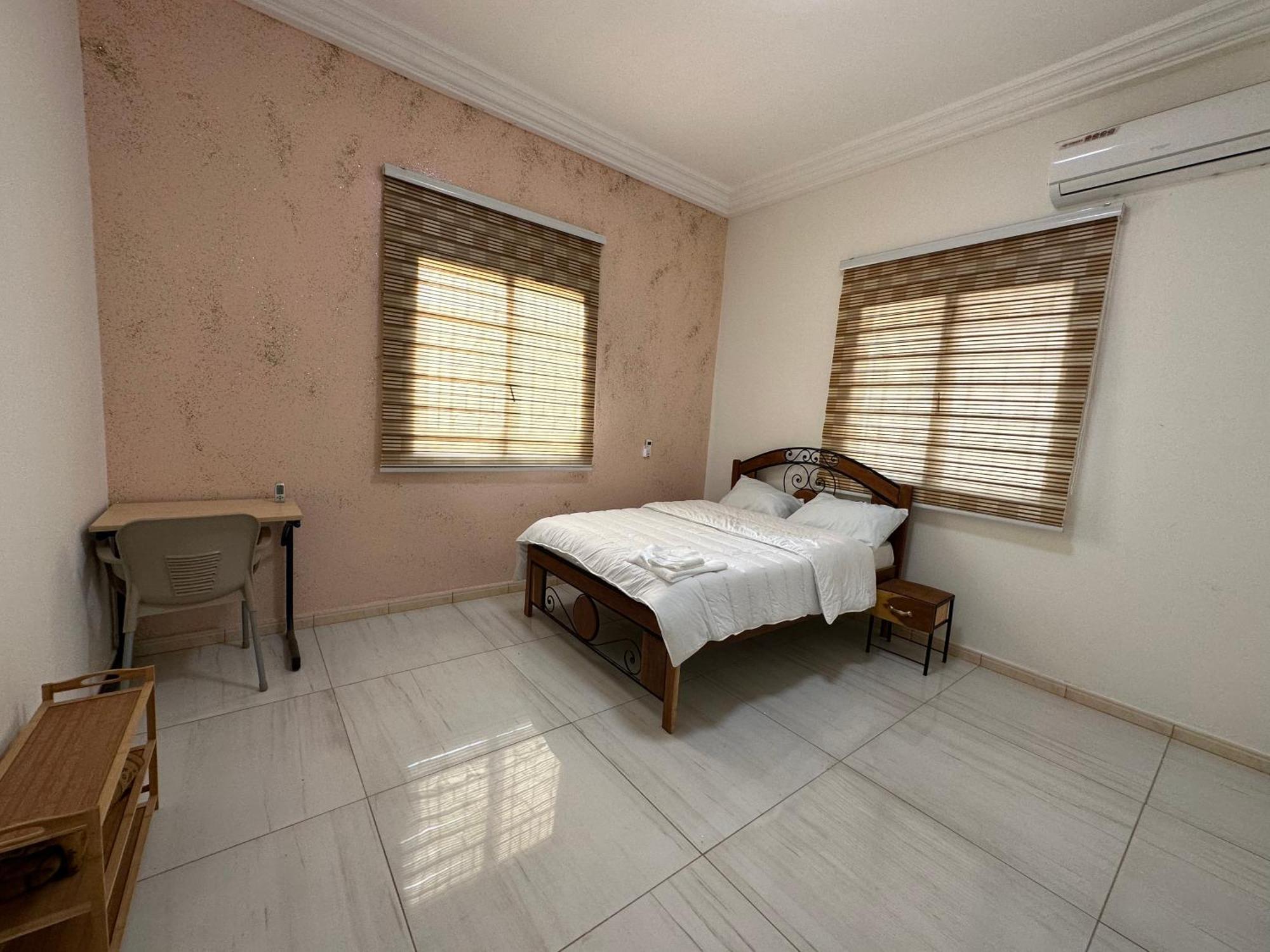 Residences Primis Thies - Appartements Et Chambres Exterior photo