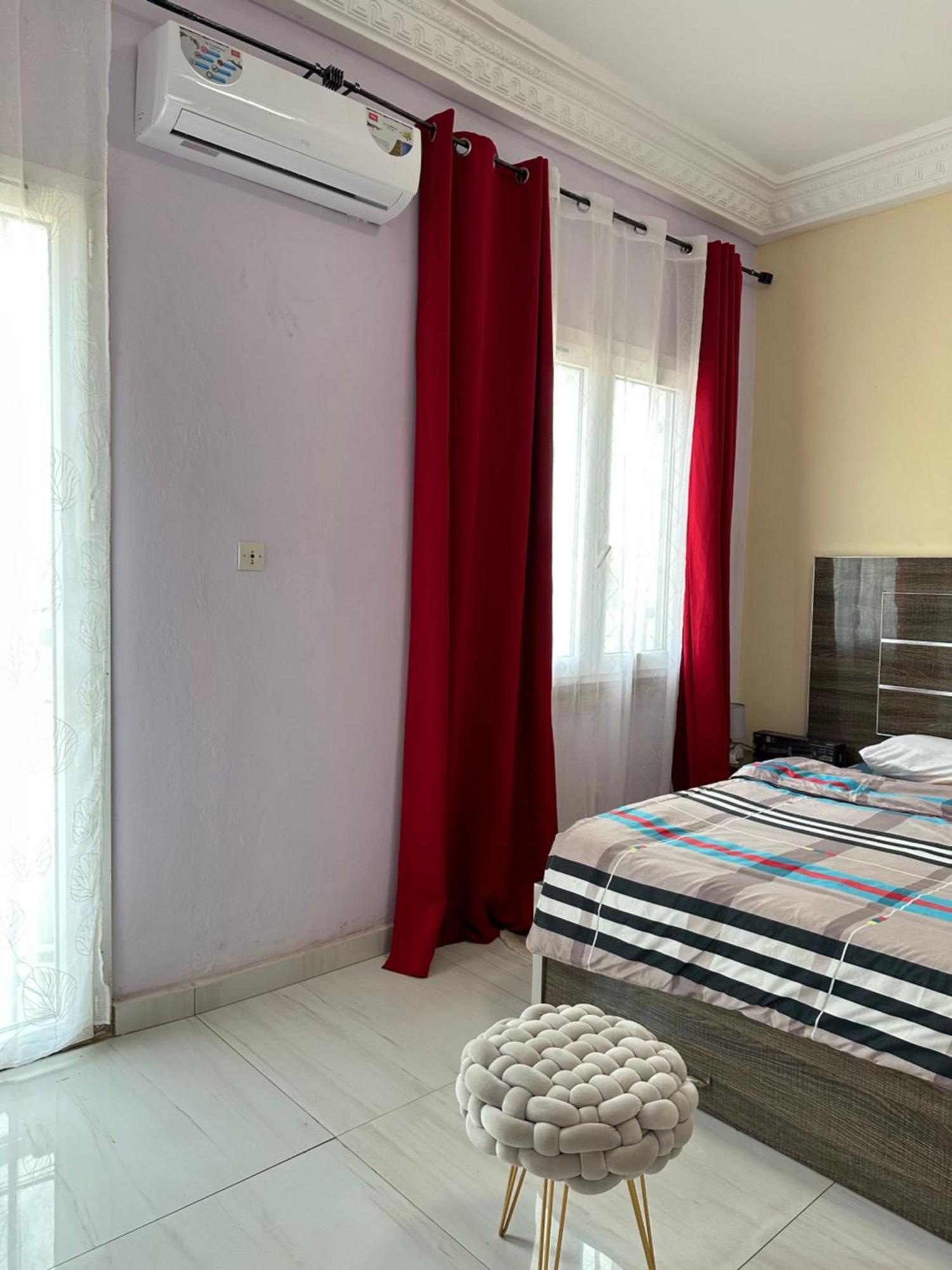 Residences Primis Thies - Appartements Et Chambres Exterior photo
