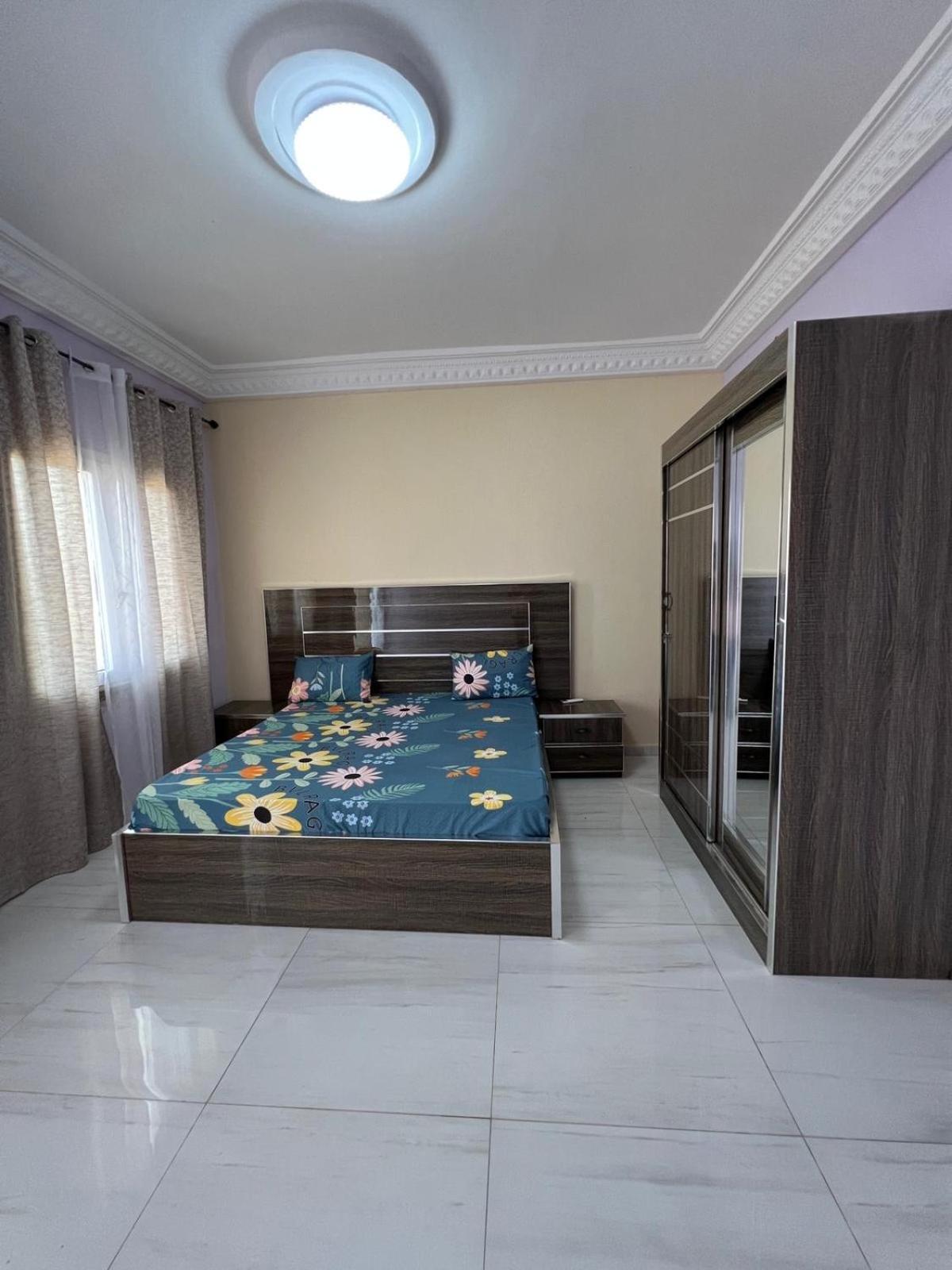 Residences Primis Thies - Appartements Et Chambres Exterior photo