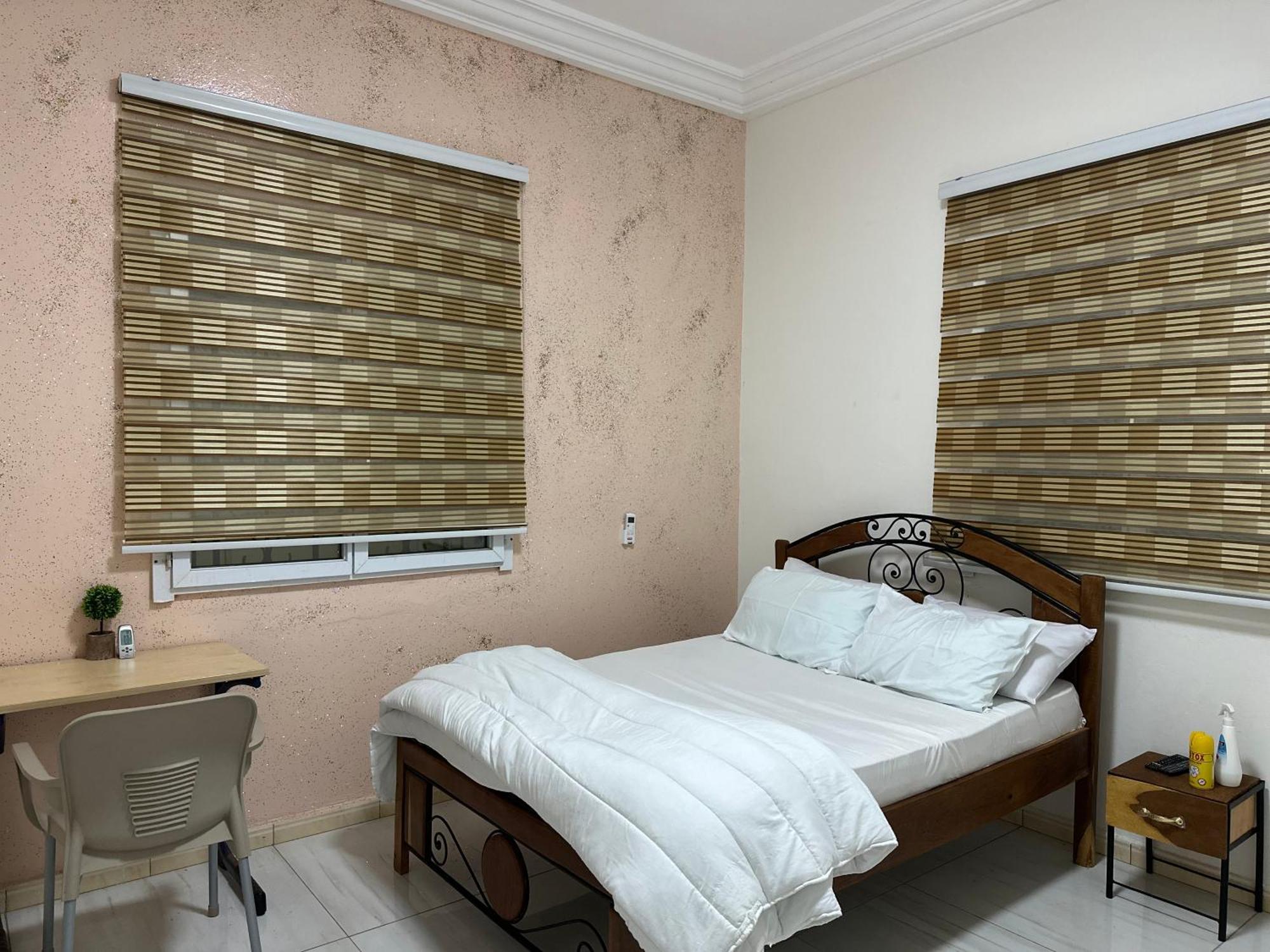 Residences Primis Thies - Appartements Et Chambres Exterior photo